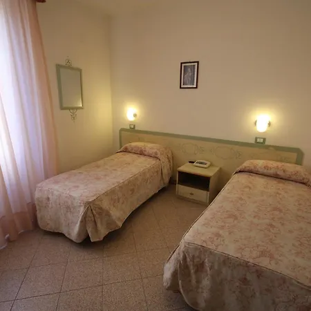 Piemontese 2* Imperia