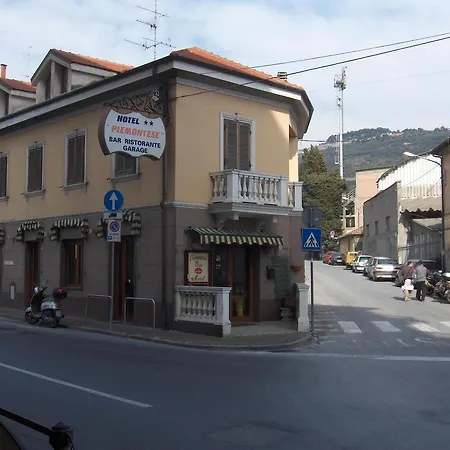 Szálloda Piemontese 2*