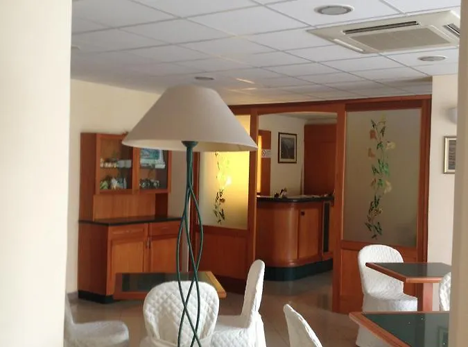 Piemontese 2* Imperia