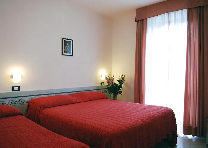 Szálloda Piemontese 2*